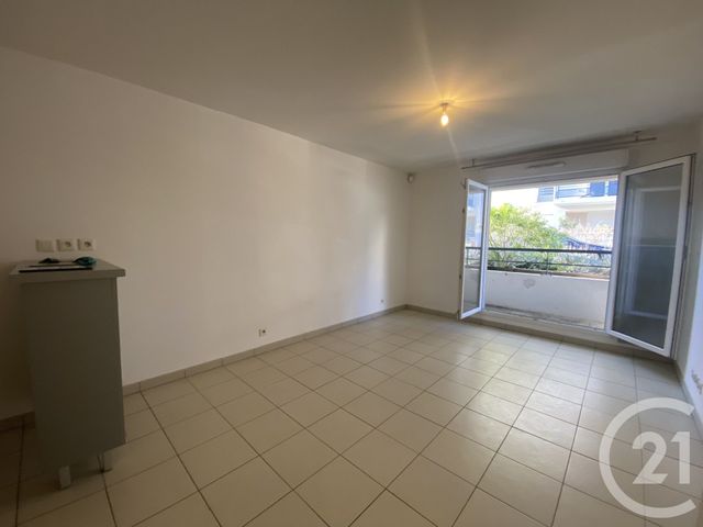 Appartement F2 à louer - 2 pièces - 39.08 m2 - MANTES LA VILLE - 78 - ILE-DE-FRANCE - Century 21 La Mantoise