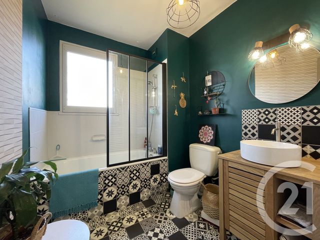 Appartement F2 à vendre - 2 pièces - 43.98 m2 - MANTES LA JOLIE - 78 - ILE-DE-FRANCE - Century 21 La Mantoise