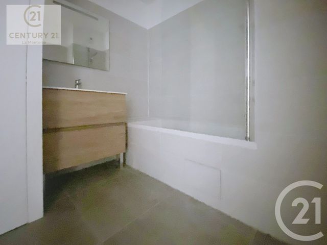 Appartement F3 à louer - 3 pièces - 62.71 m2 - MANTES LA JOLIE - 78 - ILE-DE-FRANCE - Century 21 La Mantoise