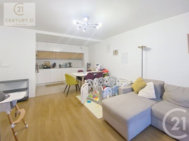 Appartement F3 à louer - 3 pièces - 62.71 m2 - MANTES LA JOLIE - 78 - ILE-DE-FRANCE - Century 21 La Mantoise