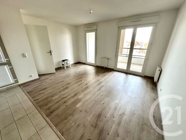 Appartement F3 à vendre - 3 pièces - 57.7 m2 - MANTES LA JOLIE - 78 - ILE-DE-FRANCE - Century 21 La Mantoise