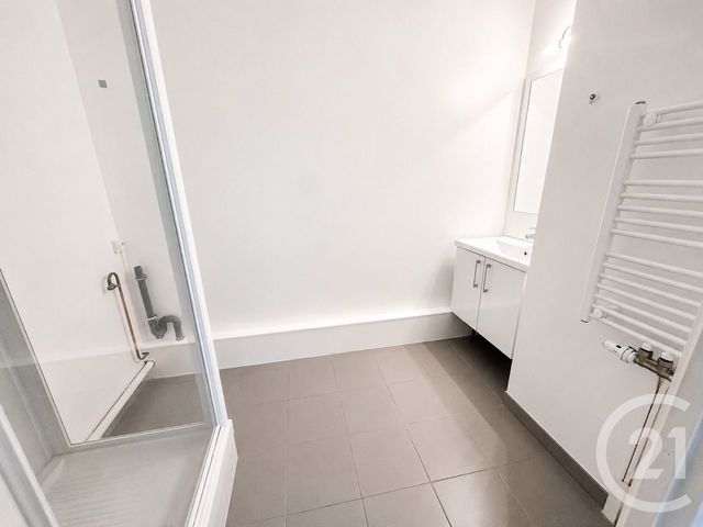 Appartement F3 à vendre - 3 pièces - 57.7 m2 - MANTES LA JOLIE - 78 - ILE-DE-FRANCE - Century 21 La Mantoise