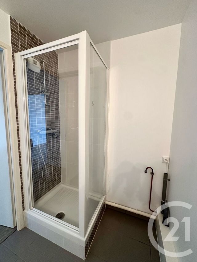 Appartement F3 à vendre - 3 pièces - 57.7 m2 - MANTES LA JOLIE - 78 - ILE-DE-FRANCE - Century 21 La Mantoise