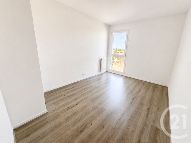 Appartement F3 à vendre - 3 pièces - 57.7 m2 - MANTES LA JOLIE - 78 - ILE-DE-FRANCE - Century 21 La Mantoise
