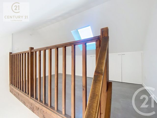 Appartement F1 bis à louer - 2 pièces - 35.15 m2 - MANTES LA JOLIE - 78 - ILE-DE-FRANCE - Century 21 La Mantoise