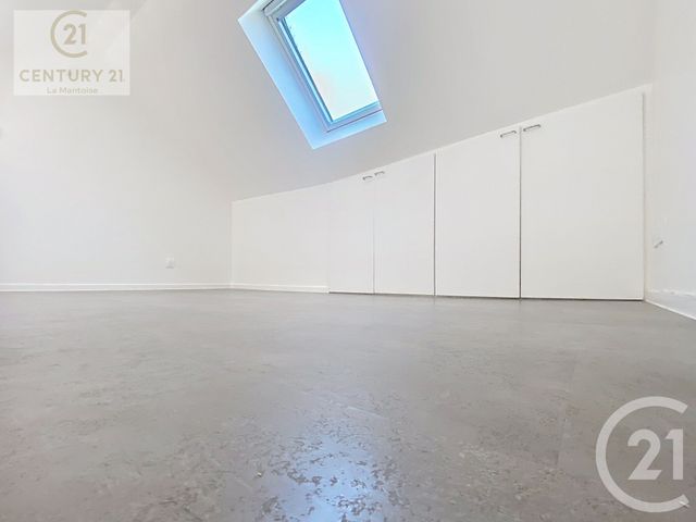 Appartement F1 bis à louer - 2 pièces - 35.15 m2 - MANTES LA JOLIE - 78 - ILE-DE-FRANCE - Century 21 La Mantoise