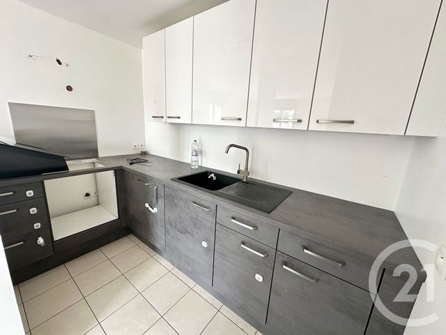 Appartement F5 à vendre - 4 pièces - 83.0 m2 - LIMAY - 78 - ILE-DE-FRANCE - Century 21 La Mantoise