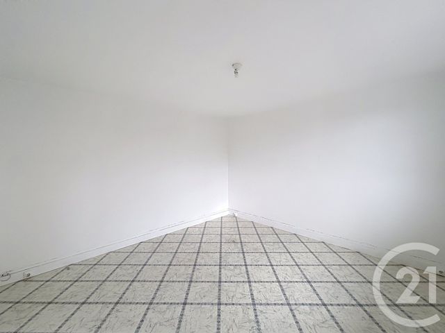 Appartement F3 à louer - 3 pièces - 53.05 m2 - TRIEL SUR SEINE - 78 - ILE-DE-FRANCE - Century 21 La Mantoise