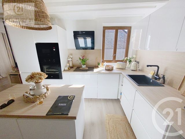 Appartement F3 à louer - 3 pièces - 74.51 m2 - AUBERGENVILLE - 78 - ILE-DE-FRANCE - Century 21 La Mantoise