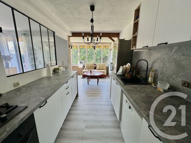 maison à vendre - 9 pièces - 147.0 m2 - MANTES LA VILLE - 78 - ILE-DE-FRANCE - Century 21 La Mantoise