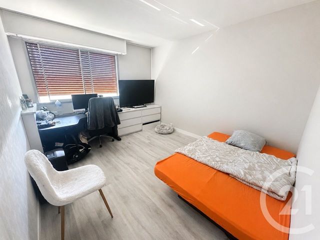 Appartement F5 à vendre - 5 pièces - 108.0 m2 - FRENEUSE - 78 - ILE-DE-FRANCE - Century 21 La Mantoise