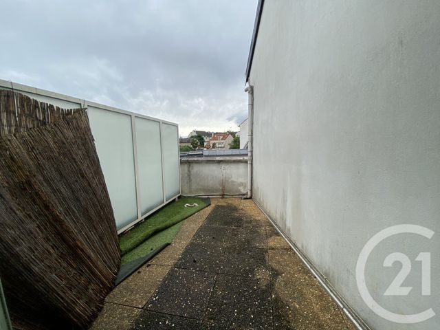 Appartement Duplex à louer - 2 pièces - 35.35 m2 - MANTES LA JOLIE - 78 - ILE-DE-FRANCE - Century 21 La Mantoise