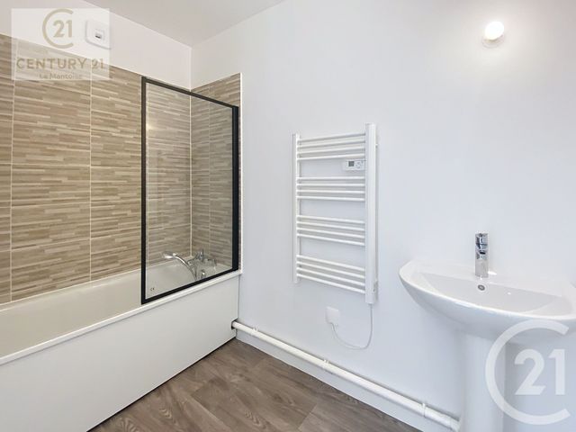 Appartement F2 à louer - 2 pièces - 44.14 m2 - MANTES LA VILLE - 78 - ILE-DE-FRANCE - Century 21 La Mantoise