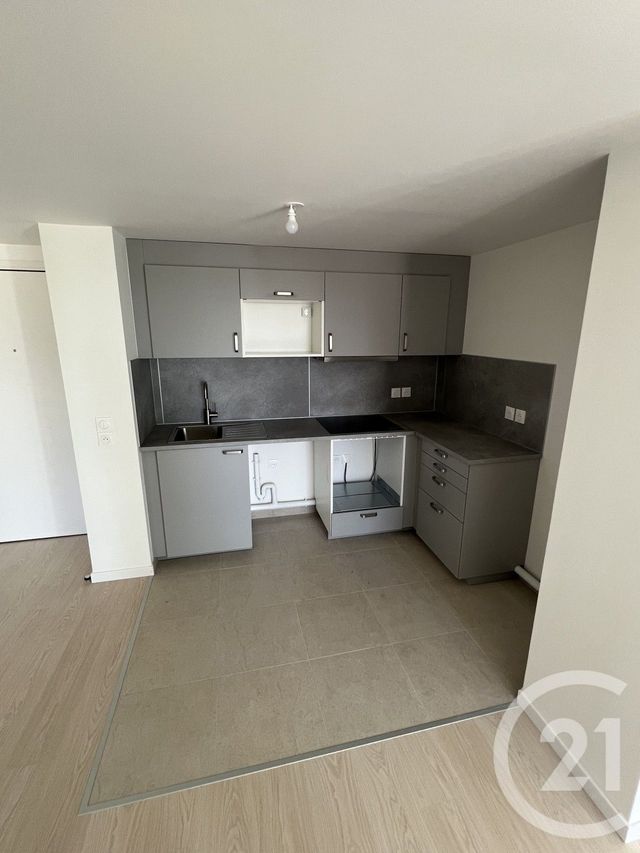 Appartement F3 à louer - 3 pièces - 61.1 m2 - MANTES LA JOLIE - 78 - ILE-DE-FRANCE - Century 21 La Mantoise