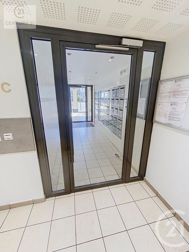 Appartement F4 à vendre - 4 pièces - 83.48 m2 - MANTES LA JOLIE - 78 - ILE-DE-FRANCE - Century 21 La Mantoise