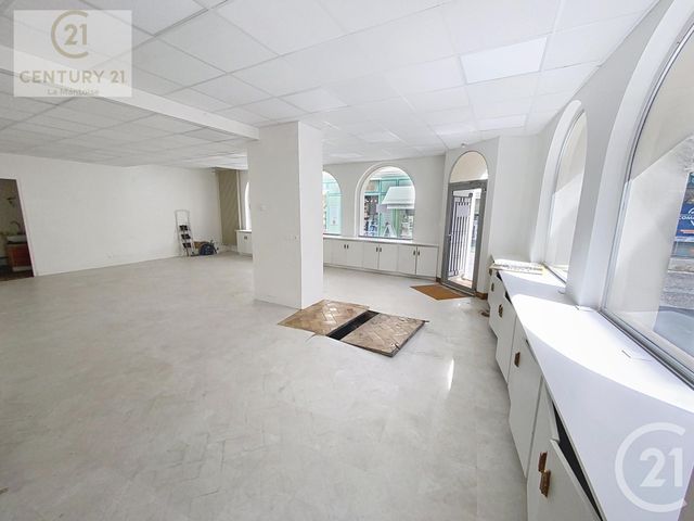 Appartement Local à louer - 1 pièce - 61.17 m2 - MANTES LA JOLIE - 78 - ILE-DE-FRANCE - Century 21 La Mantoise