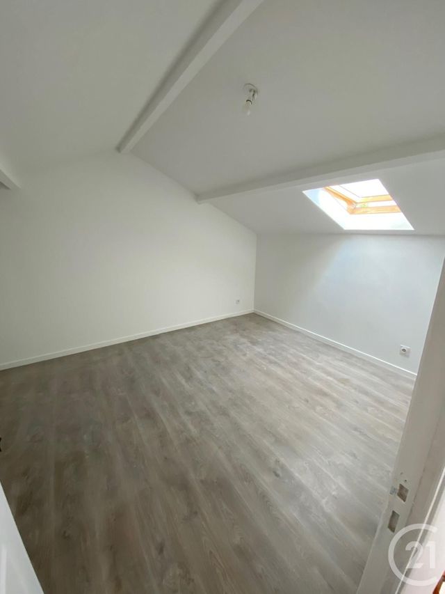 Appartement F3 à louer - 3 pièces - 63.63 m2 - MANTES LA VILLE - 78 - ILE-DE-FRANCE - Century 21 La Mantoise
