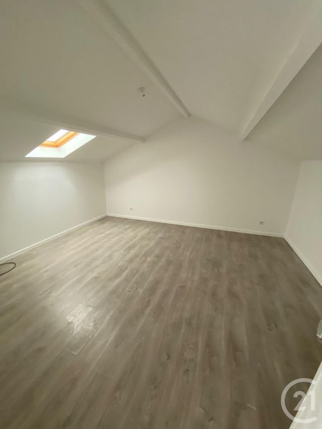 Appartement F3 à louer - 3 pièces - 63.63 m2 - MANTES LA VILLE - 78 - ILE-DE-FRANCE - Century 21 La Mantoise