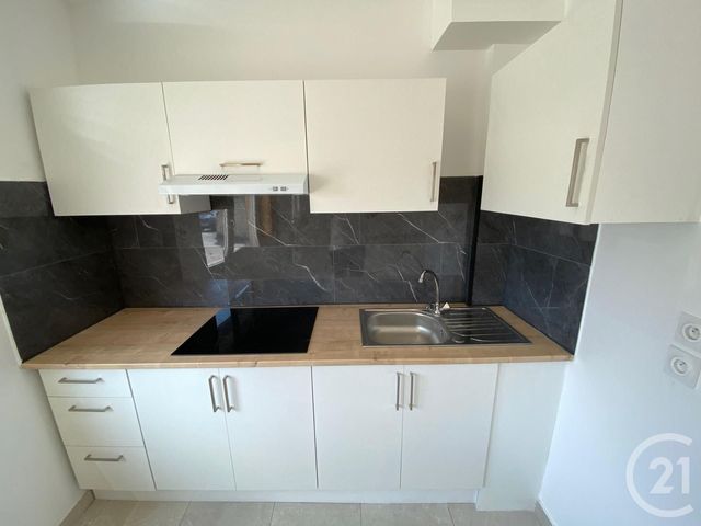 Appartement F3 à louer - 3 pièces - 63.63 m2 - MANTES LA VILLE - 78 - ILE-DE-FRANCE - Century 21 La Mantoise