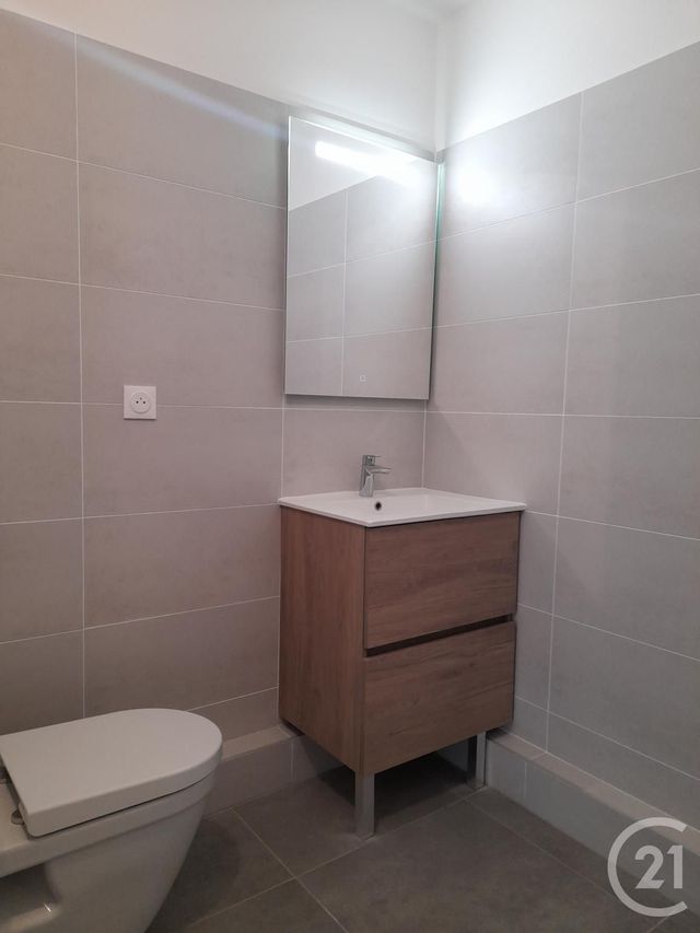 Appartement F2 à louer - 2 pièces - 49.04 m2 - MANTES LA JOLIE - 78 - ILE-DE-FRANCE - Century 21 La Mantoise