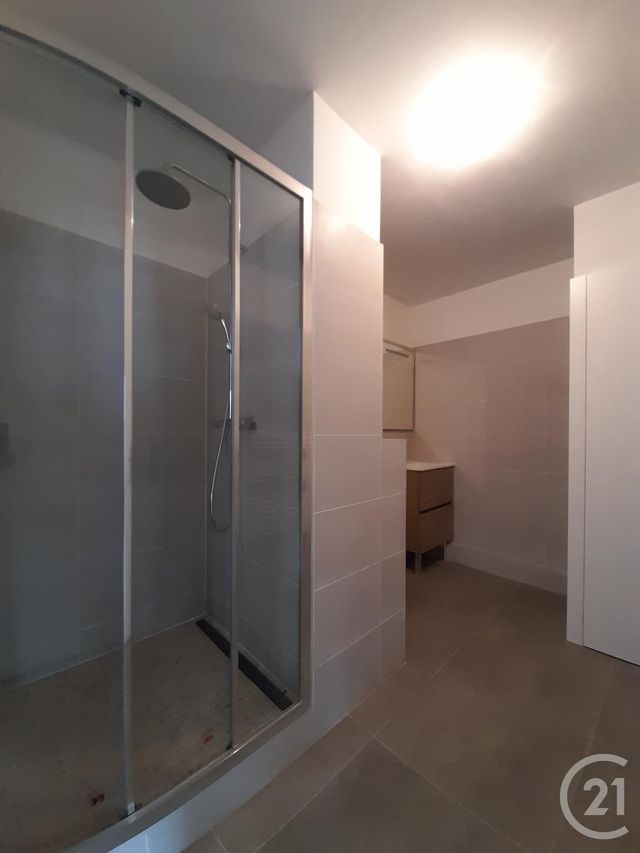 Appartement F2 à louer - 2 pièces - 49.04 m2 - MANTES LA JOLIE - 78 - ILE-DE-FRANCE - Century 21 La Mantoise