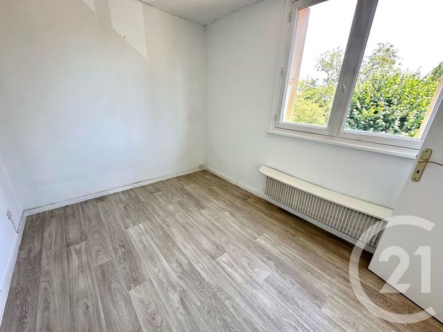 Appartement F4 à vendre - 4 pièces - 69.09 m2 - MANTES LA VILLE - 78 - ILE-DE-FRANCE - Century 21 La Mantoise