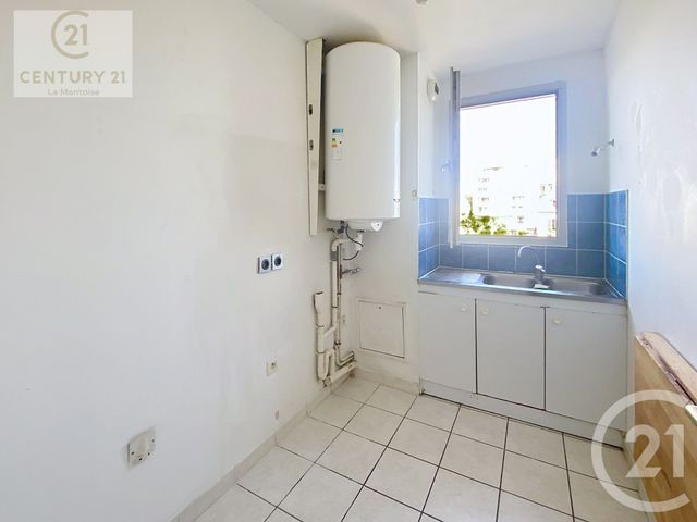 Appartement F2 à louer - 2 pièces - 40.15 m2 - MANTES LA JOLIE - 78 - ILE-DE-FRANCE - Century 21 La Mantoise