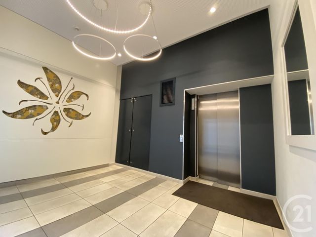 Appartement F3 à louer - 3 pièces - 58.59 m2 - MANTES LA JOLIE - 78 - ILE-DE-FRANCE - Century 21 La Mantoise