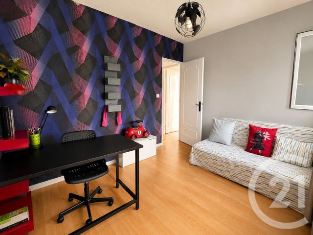 Appartement F4 à vendre - 5 pièces - 102.0 m2 - MANTES LA VILLE - 78 - ILE-DE-FRANCE - Century 21 La Mantoise