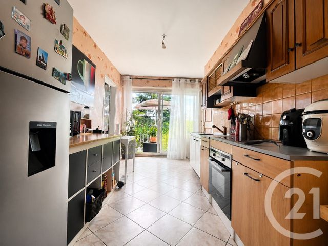 Appartement F4 à vendre - 5 pièces - 102.0 m2 - MANTES LA VILLE - 78 - ILE-DE-FRANCE - Century 21 La Mantoise