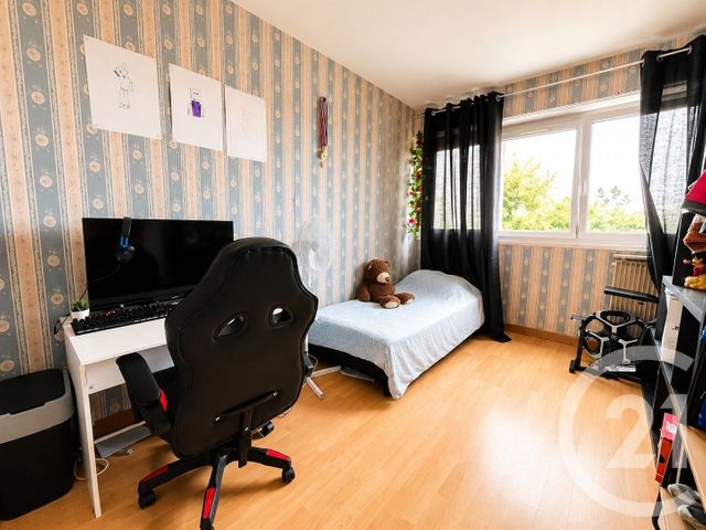 Appartement F4 à vendre - 5 pièces - 102.0 m2 - MANTES LA VILLE - 78 - ILE-DE-FRANCE - Century 21 La Mantoise