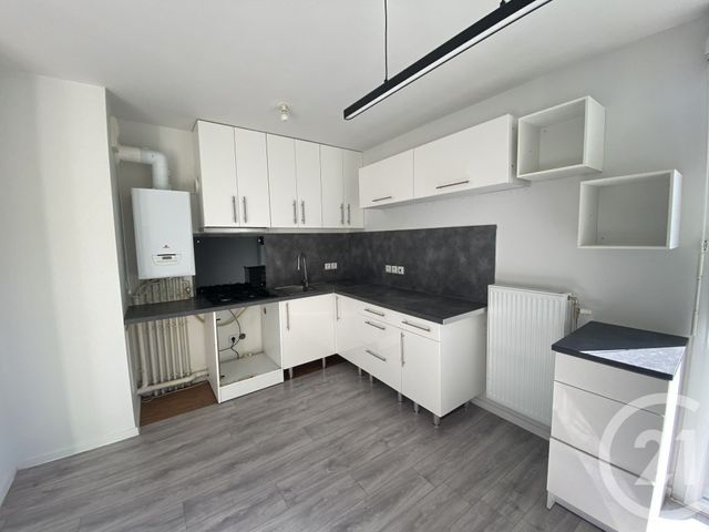 Appartement F2 à louer - 2 pièces - 45.8 m2 - MANTES LA JOLIE - 78 - ILE-DE-FRANCE - Century 21 La Mantoise