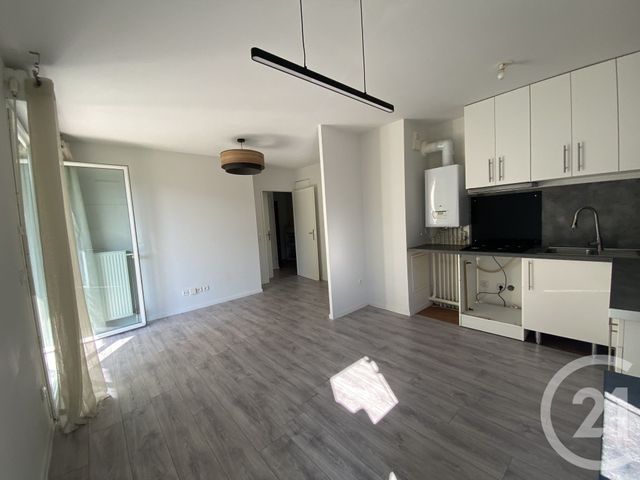 Appartement F2 à louer - 2 pièces - 45.8 m2 - MANTES LA JOLIE - 78 - ILE-DE-FRANCE - Century 21 La Mantoise