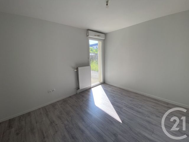 Appartement F2 à louer - 2 pièces - 45.8 m2 - MANTES LA JOLIE - 78 - ILE-DE-FRANCE - Century 21 La Mantoise