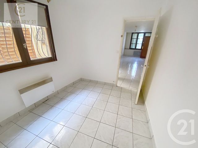 Appartement à louer - 2 pièces - 34.81 m2 - MANTES LA JOLIE - 78 - ILE-DE-FRANCE - Century 21 La Mantoise