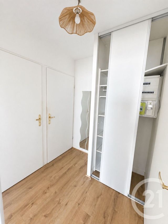 Appartement F3 à vendre - 3 pièces - 61.0 m2 - MANTES LA JOLIE - 78 - ILE-DE-FRANCE - Century 21 La Mantoise