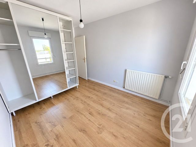 Appartement F3 à vendre - 3 pièces - 61.0 m2 - MANTES LA JOLIE - 78 - ILE-DE-FRANCE - Century 21 La Mantoise